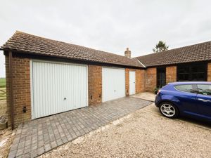 Photo 31- click for photo gallery